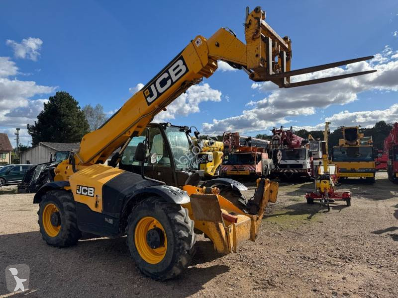 Chariot télescopique JCB