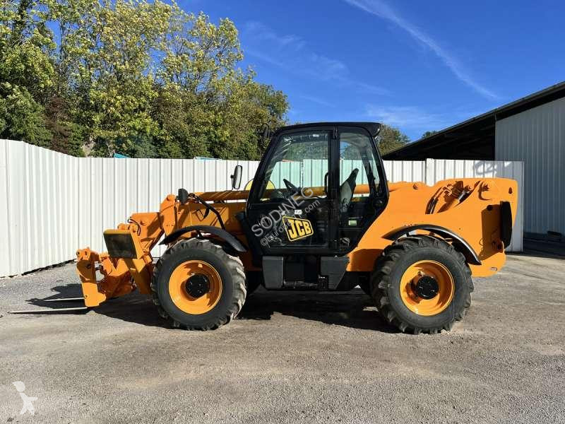Chariot télescopique JCB