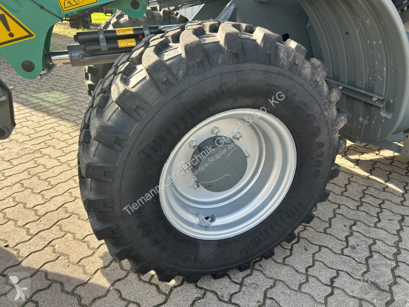 Teleskopický vozík Kramer  KL 37.8T