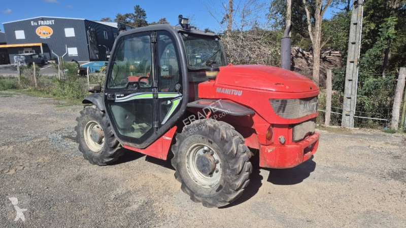 Телескопичен товарач Manitou MLT 523