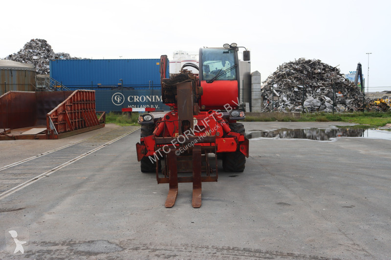 رافعة شوكية تلسكوبية Manitou MRT2150 Privilege