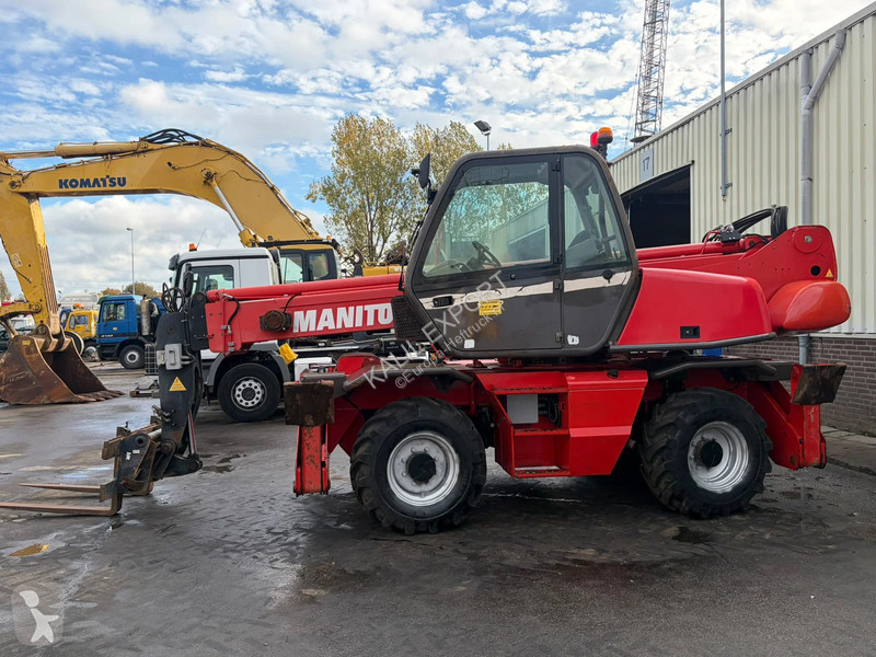 Teleskoplastare Manitou - Rotating telehandler...