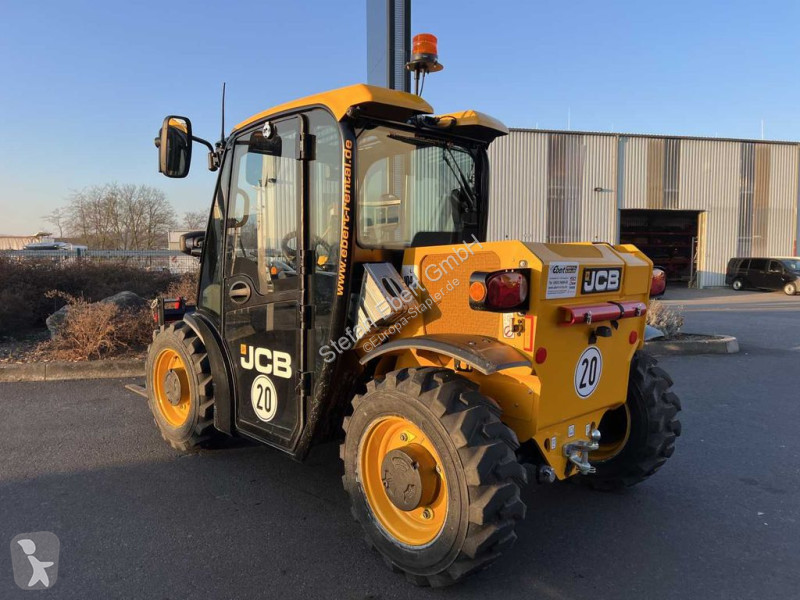 Încărcător telescopic JCB 514-40 / nur 108h /...