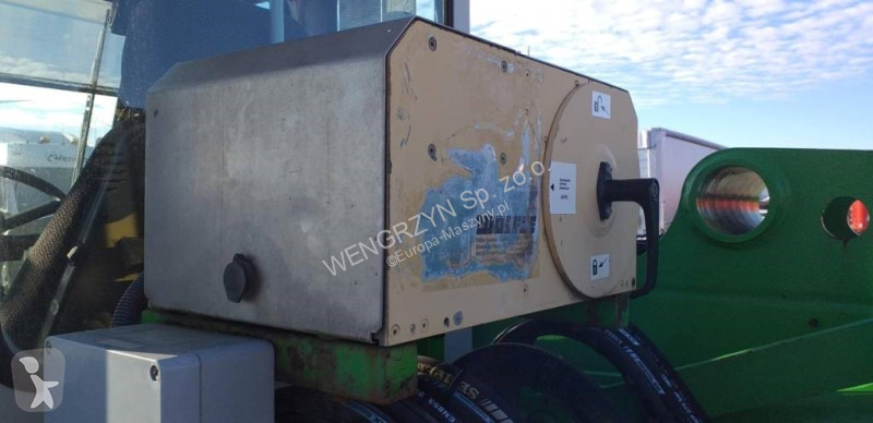 Teleskopický vozík Sennebogen 305