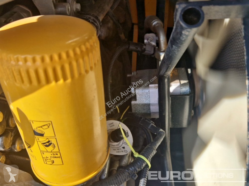 رافعة شوكية تلسكوبية JCB 540-140 Hi Viz