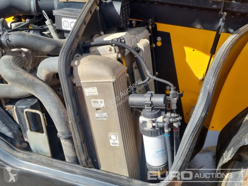 Teleskopický vozík JCB 540-170