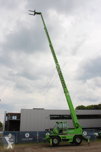 Teleskopisk truck Merlo ROTO 40.25 MCSS