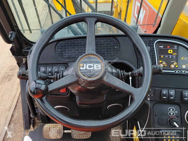 Teleskopický vozík JCB 540-170