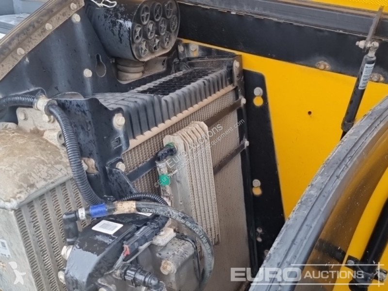 Teleskopický vozík JCB 540-140 Hi Viz