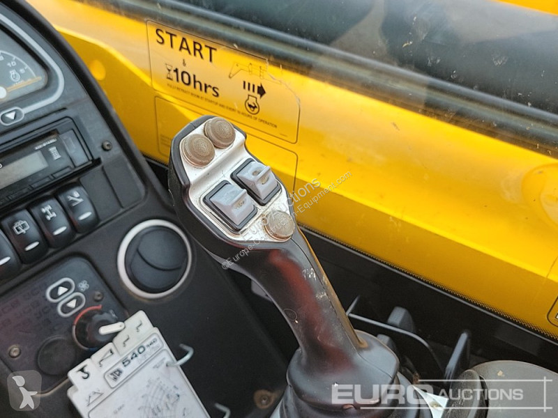 Teleskopický vozík JCB 540-140 Hi Viz