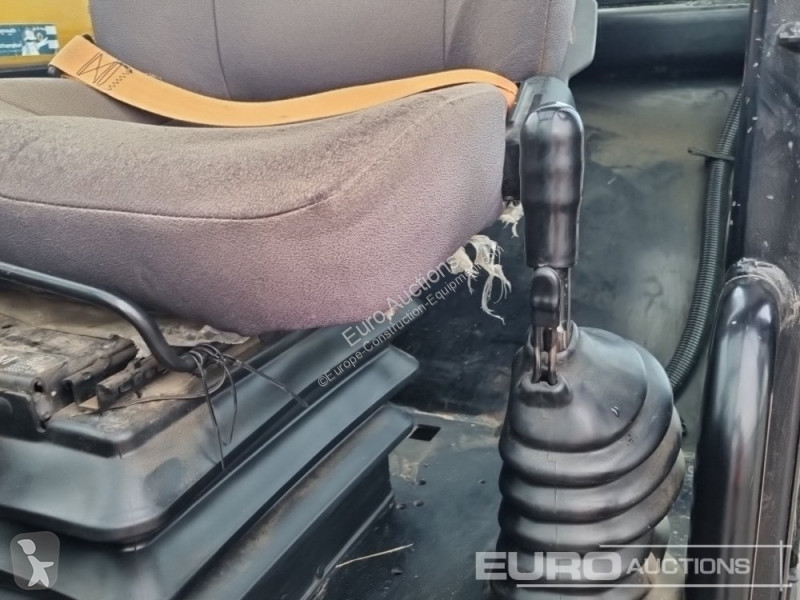 Teleskopický vozík JCB 535-95