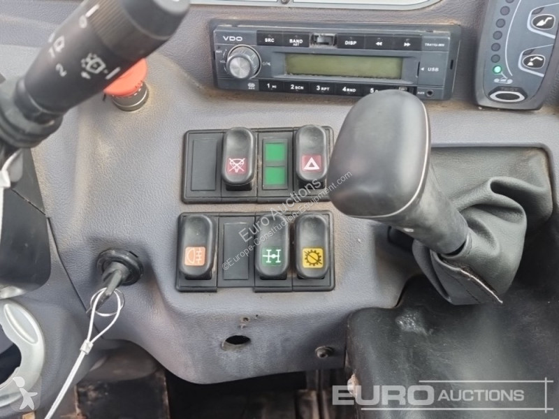 Teleskopický vozík Manitou MT733 Easy