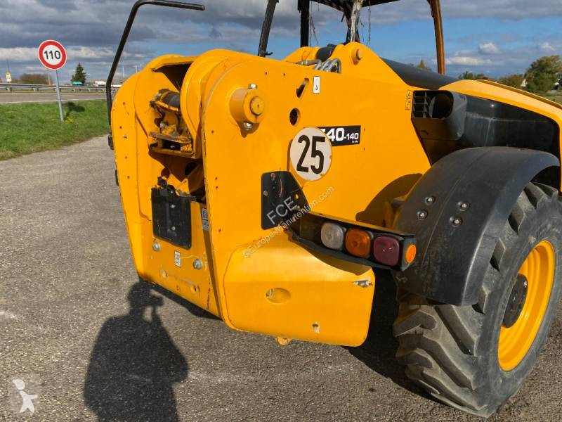 رافعة شوكية تلسكوبية JCB 540-140 -1er Main...