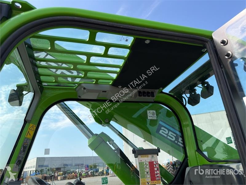 Încărcător telescopic Merlo E-Worker 25.5-90...