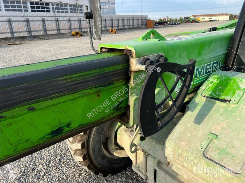 رافعة شوكية تلسكوبية Merlo P27.6 Telehandler