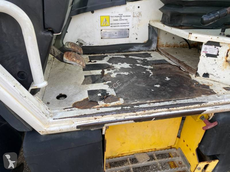 Carretilla telescópica JCB 540/170 a réviser
