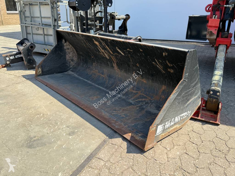 Sollevatori telescopici Manitou MRT2250+ -...