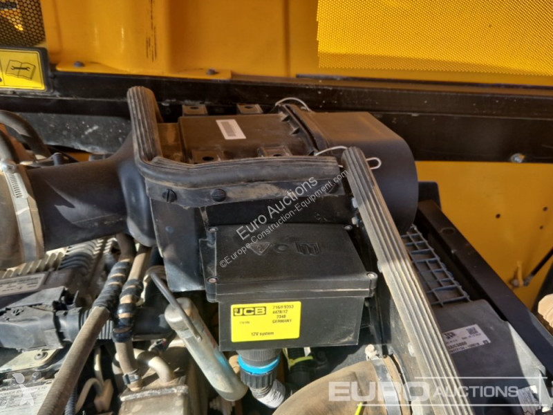 رافعة شوكية تلسكوبية JCB 540-140 Hi Viz