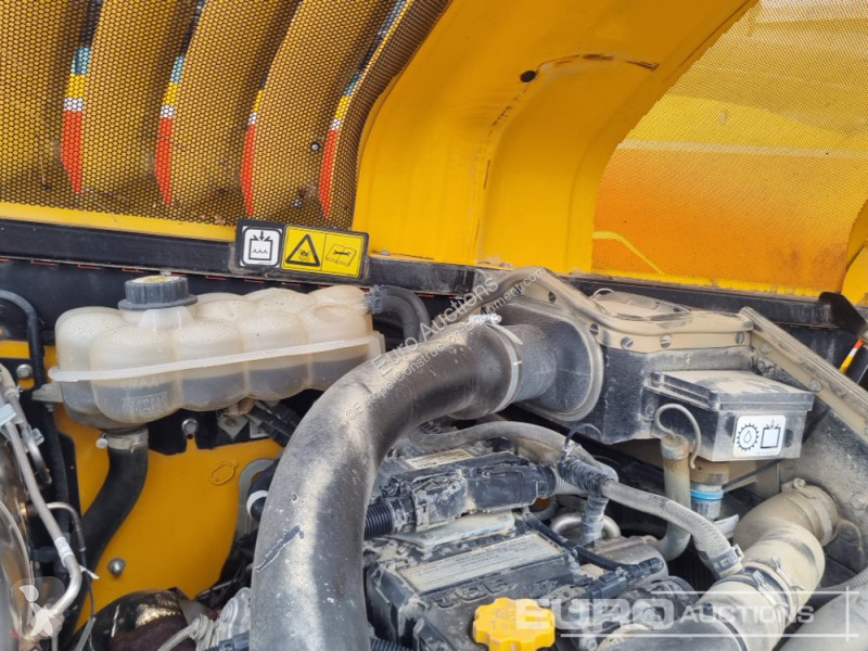 Teleskopický vozík JCB 540-170