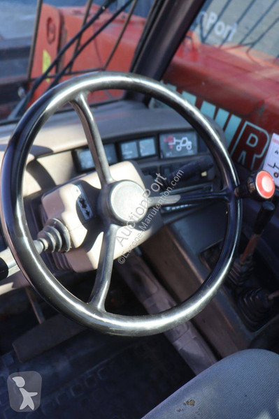 Teleskopický manipulátor Manitou MLT628T