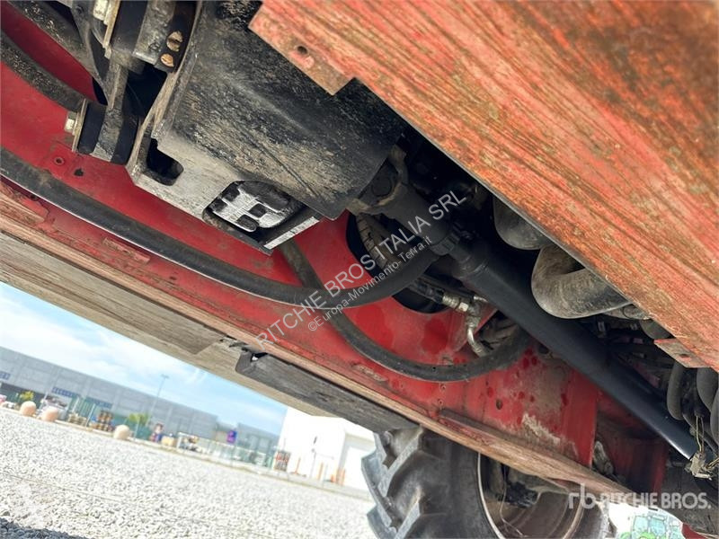 Телескопічний навантажувач Manitou MT1435