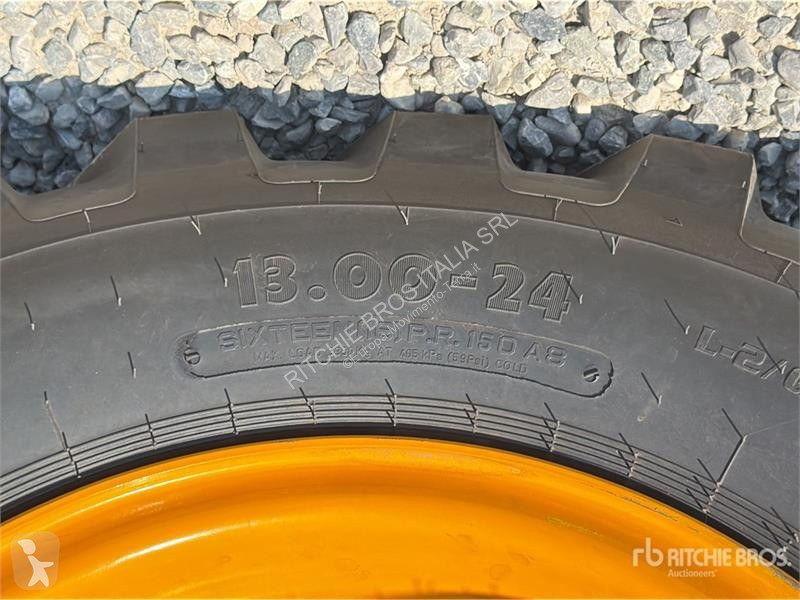 Телескопічний навантажувач JCB 530-70