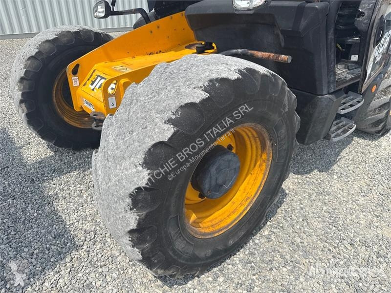 Chariot télescopique JCB