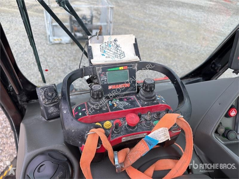 伸缩臂叉车 Manitou MRT1840