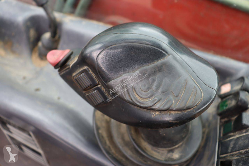 伸缩臂叉车 Manitou
