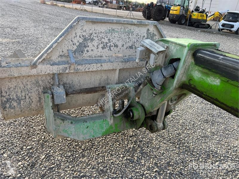 رافعة شوكية تلسكوبية Merlo P27.6 Telehandler