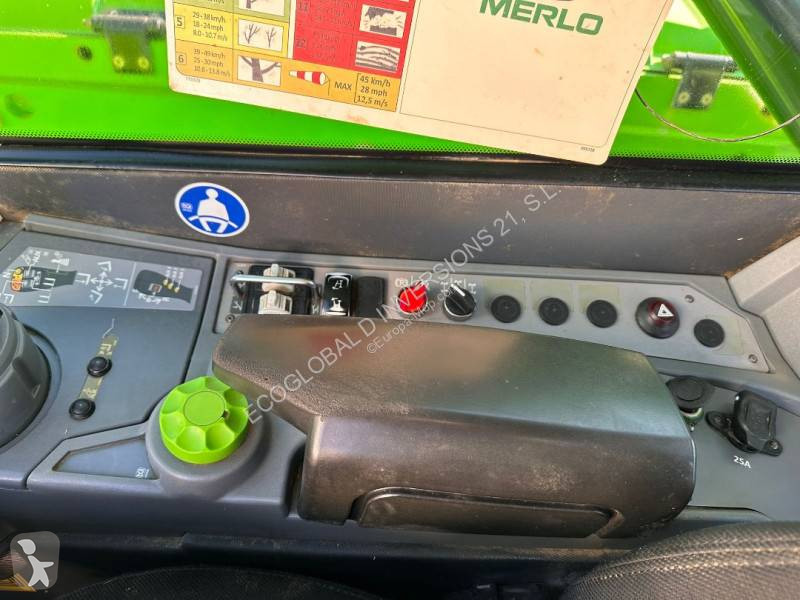 Chariot télescopique Merlo P40.13 PLUS