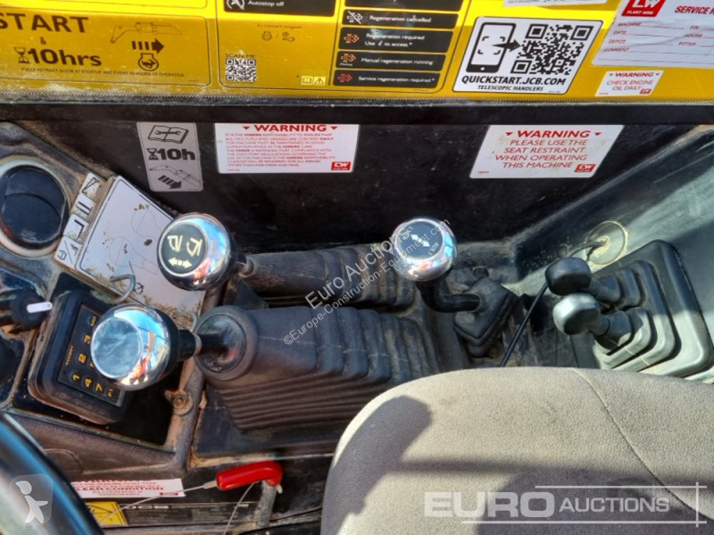 Teleskopický vozík JCB 540-140 Hi Viz