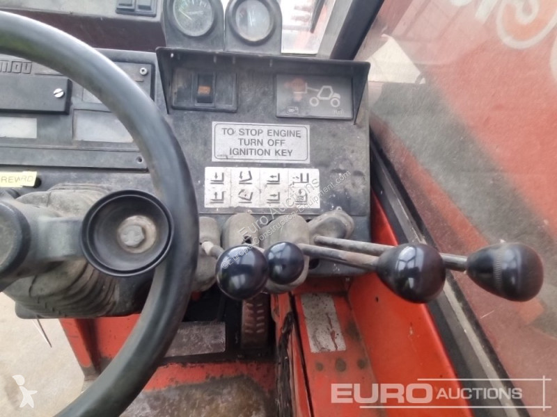 Chariot télescopique Manitou BT420
