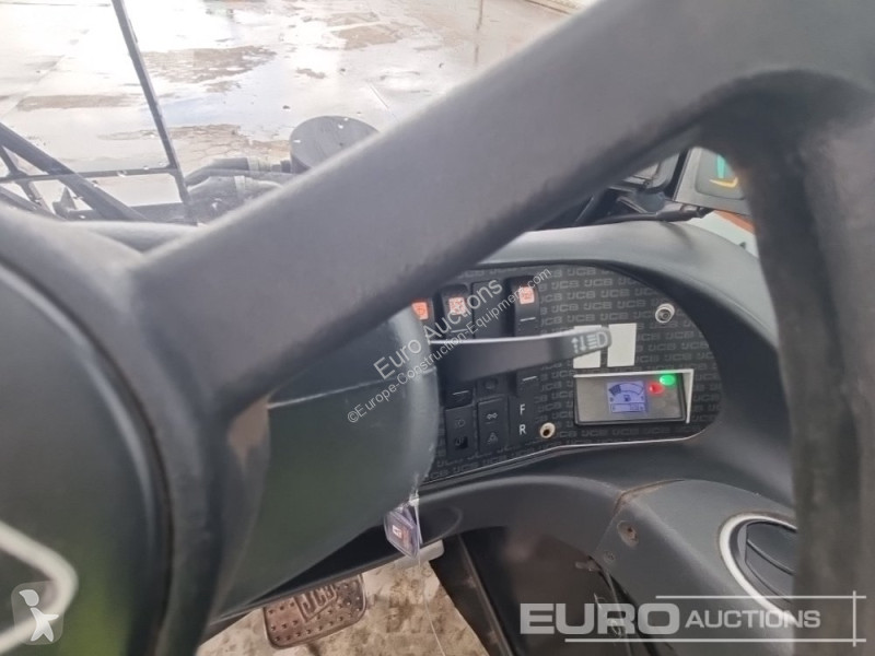 Chariot télescopique JCB 520-40