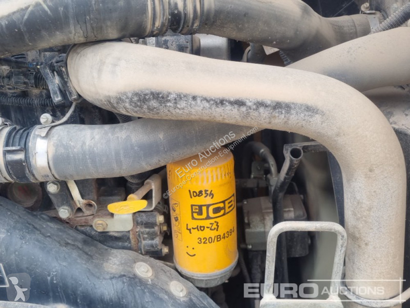 Teleskopický vozík JCB 535-95