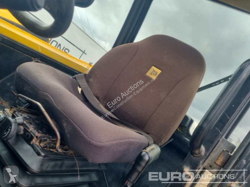 Teleskopický vozík JCB 531-70