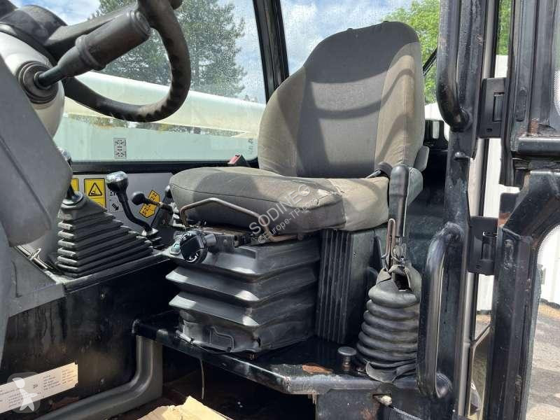 Chariot télescopique JCB