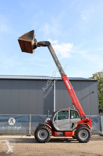 Teleskopický vozík Manitou MT835 ST3B