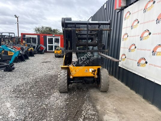 Chariot télescopique JCB