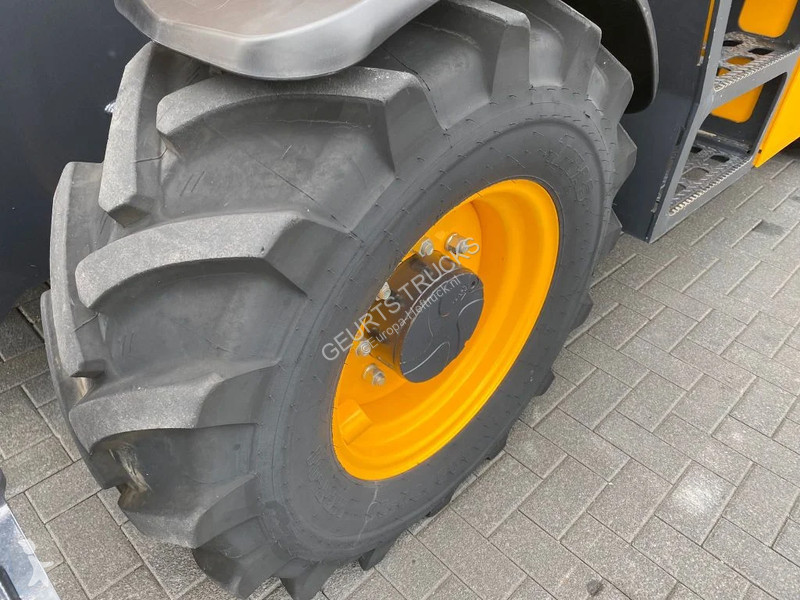 Încărcător telescopic Dieci PEGASUS 40.18 400...