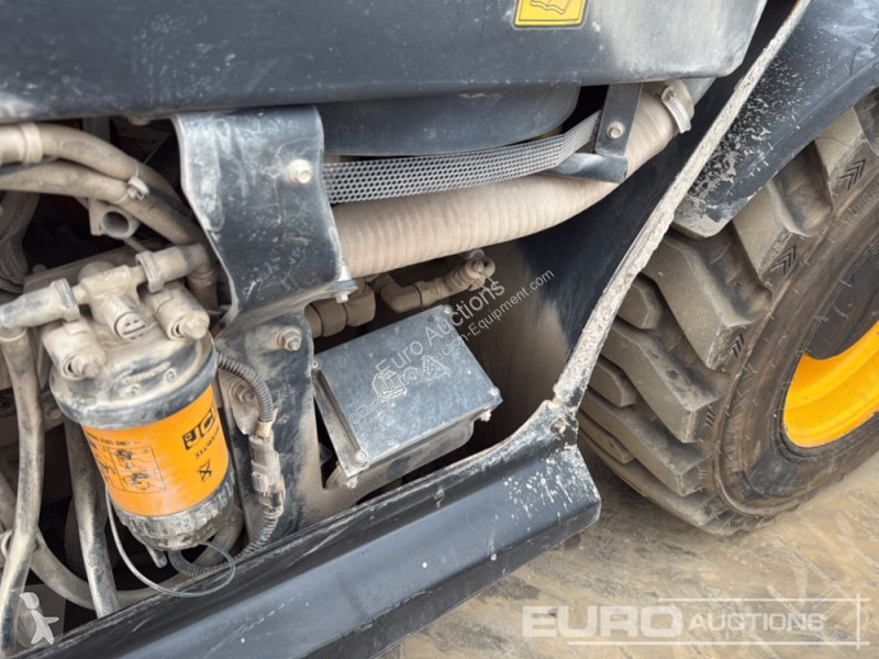 Încărcător telescopic JCB 525-60 Hi Viz