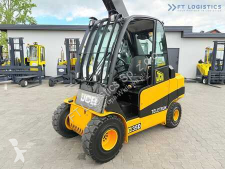Încărcător telescopic JCB