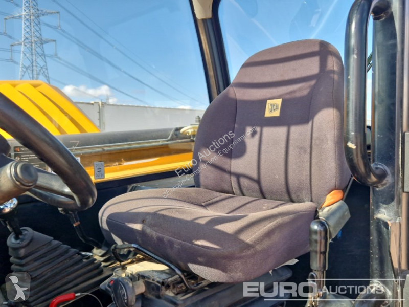 رافعة شوكية تلسكوبية JCB 540-140 Hi Viz