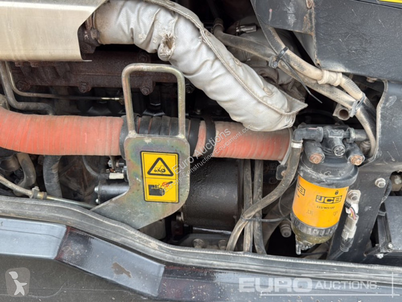 رافعة شوكية تلسكوبية JCB 525-60 Hi Viz