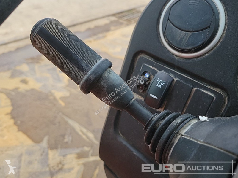 Încărcător telescopic JCB 525-60 Hi Viz