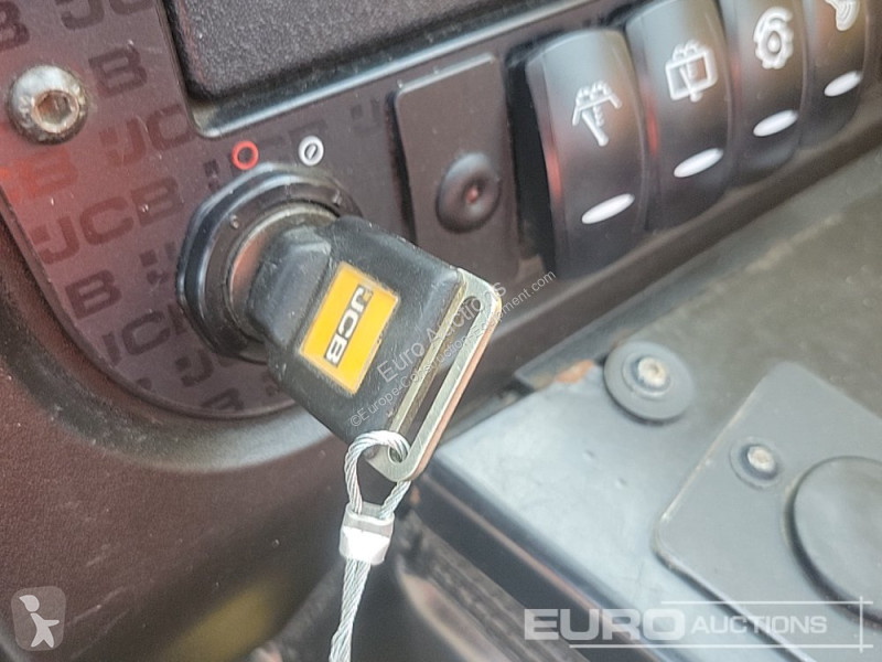 Teleskopický vozík JCB 525-60 Hi Viz