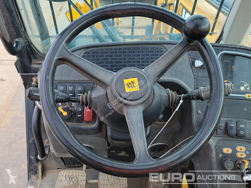 Teleskopický vozík JCB 540-140 Hi Viz