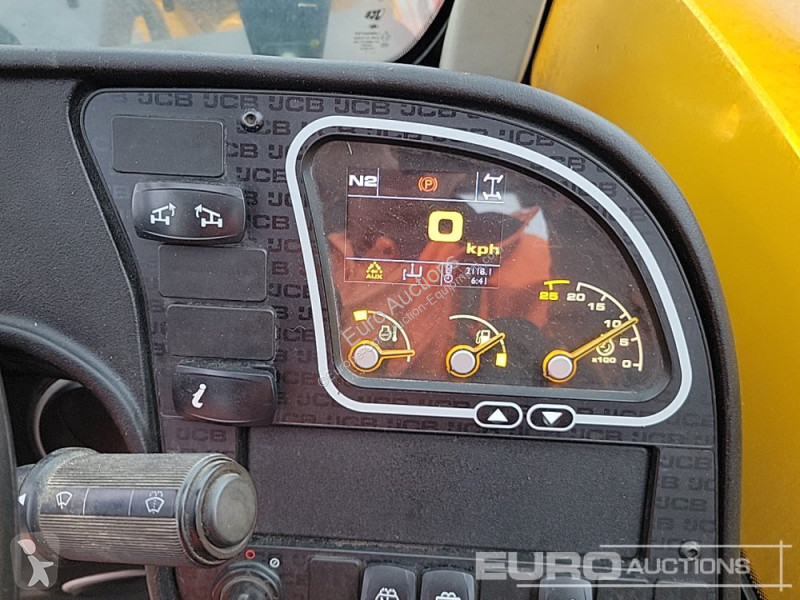 Teleskopický vozík JCB 540-170
