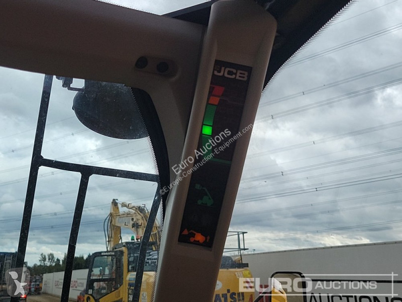 Teleskopický vozík JCB 540-170