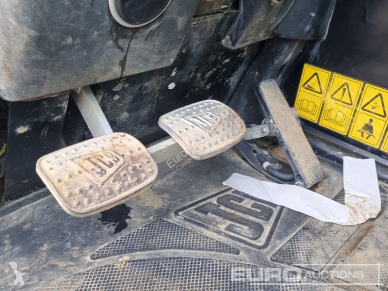 Teleskopický vozík JCB 540-140 Hi Viz